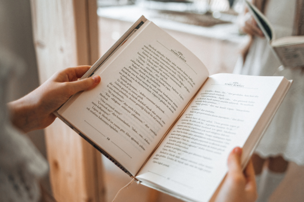 Top 10 Best Weight Loss Books You Need!